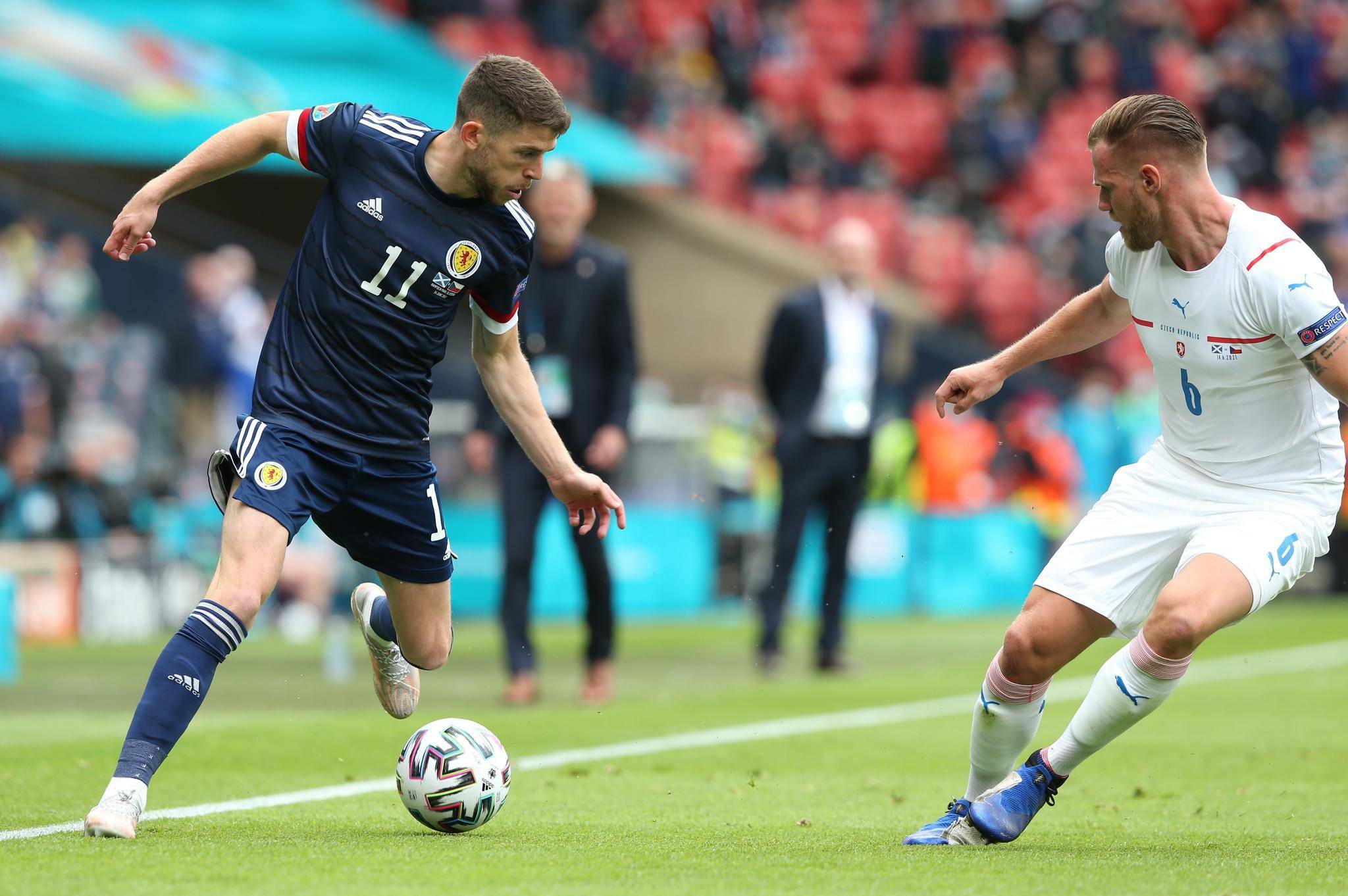 九游电竞-法国队惜败对手，无缘晋级欧预赛半决赛的简单介绍