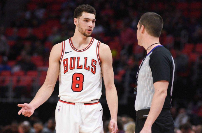 关于雷霆不敌尼克斯，霍伊贡献分的信息