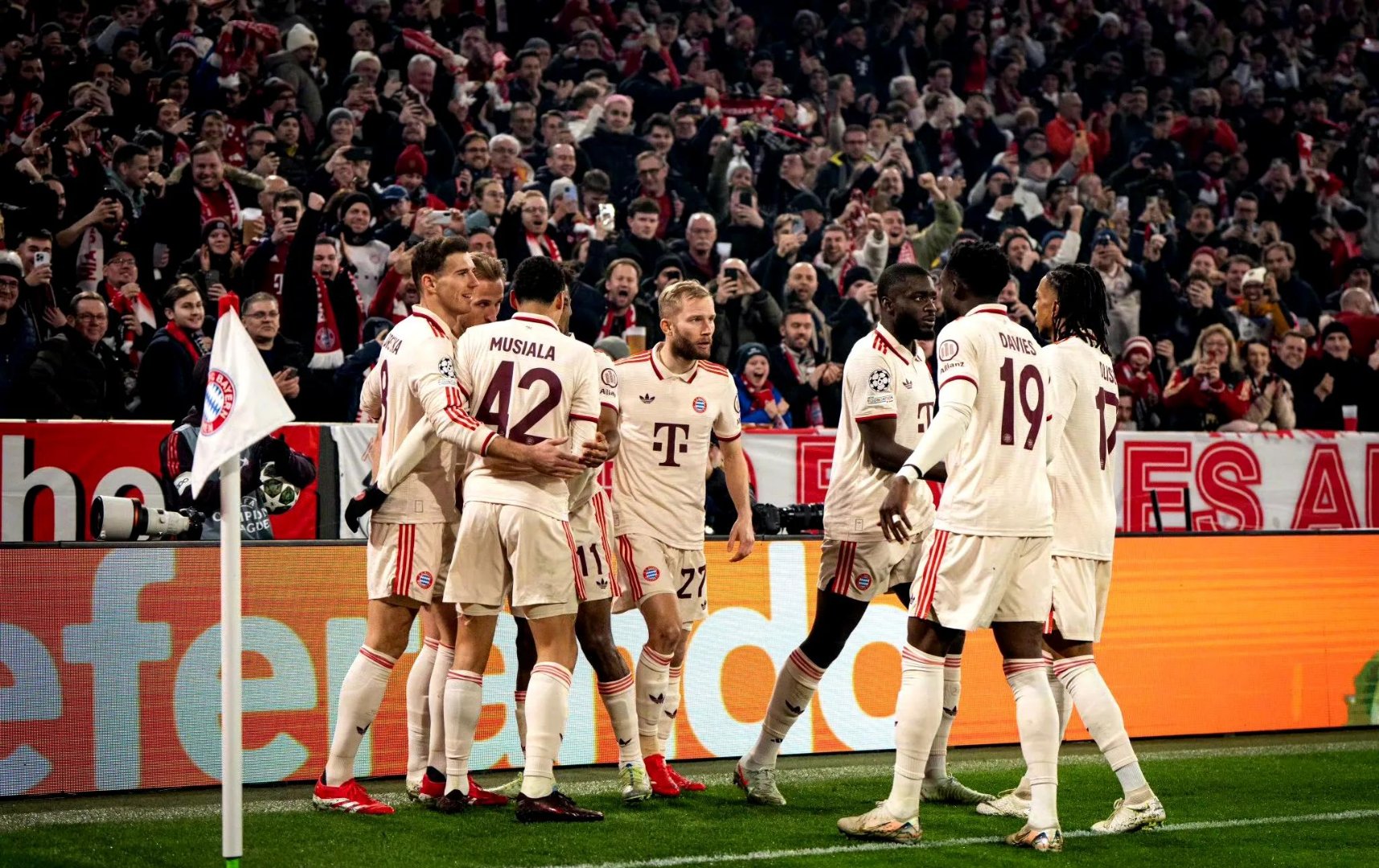 包含马德里竞技客场失利，欧冠前景岌岌可危的词条