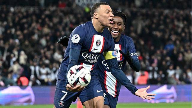 曼联大战巴黎,悬念重重的精彩对决 曼联大战巴黎,悬念重重的精彩对决